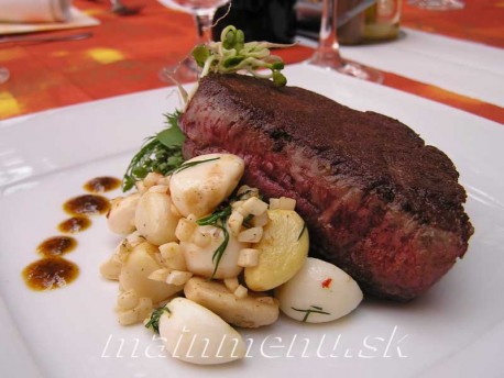 Delmonico na grile s cesnakom s provensálskym korením